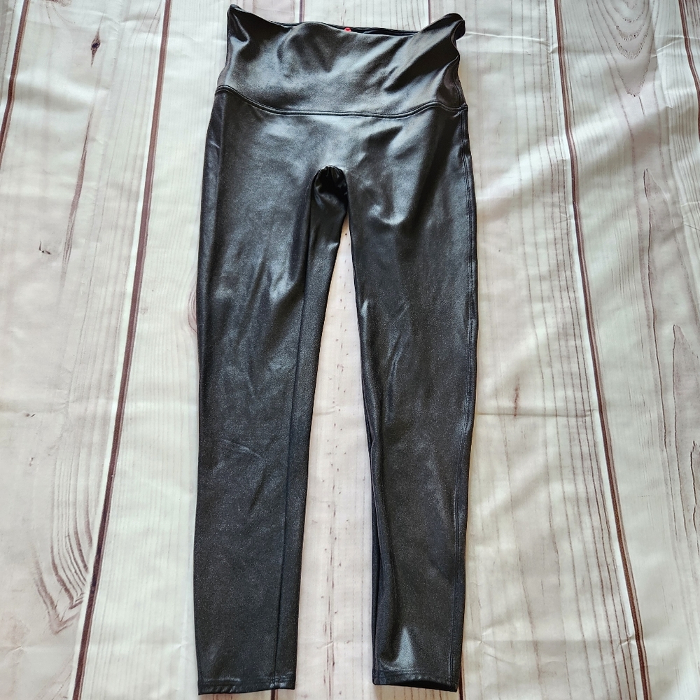 SPANX "Faux Leather Leggings" Black Slimming Shapewear | Women's Plus Size 1X - Picture 3 of 13
